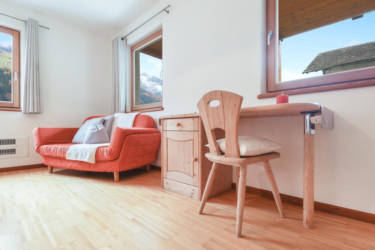 Kelderer Hof - Appartment Meran St. Martin in Passeier Exterior foto