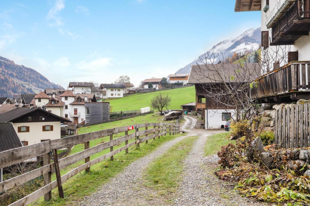 Kelderer Hof - Appartment Meran St. Martin in Passeier Exterior foto